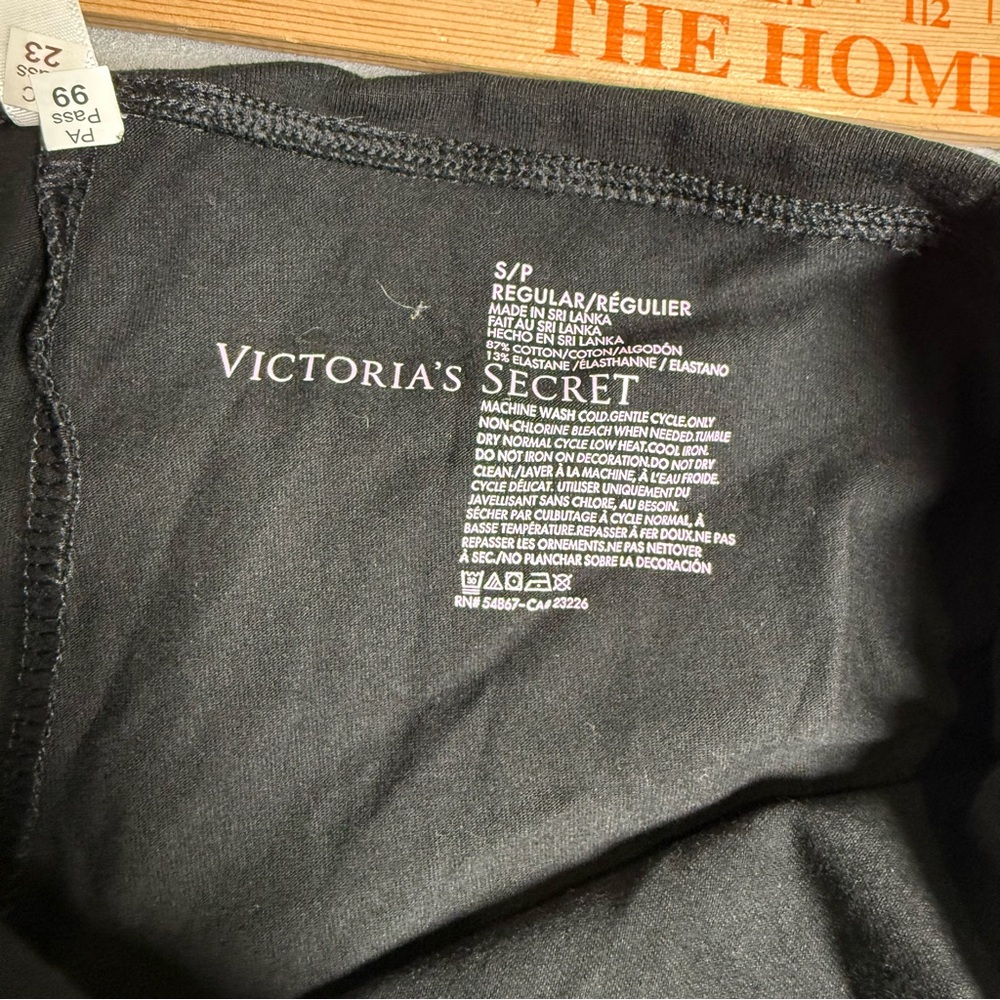 Victoria's Secret Yoga Pants Foldover Leggings Small Angel Wing Y2K Small X Long - Picture 2 of 7